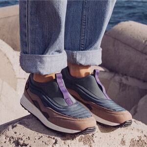 Teva ReEmber Vistaverse Sneakers Slip On Teal Green Womens Size 9